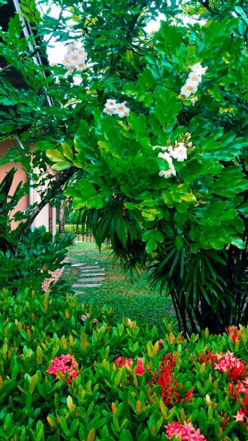 Family-Friendly House, A Few Steps From The Pool And Close To The Ocean. Mae Phim Exterior foto